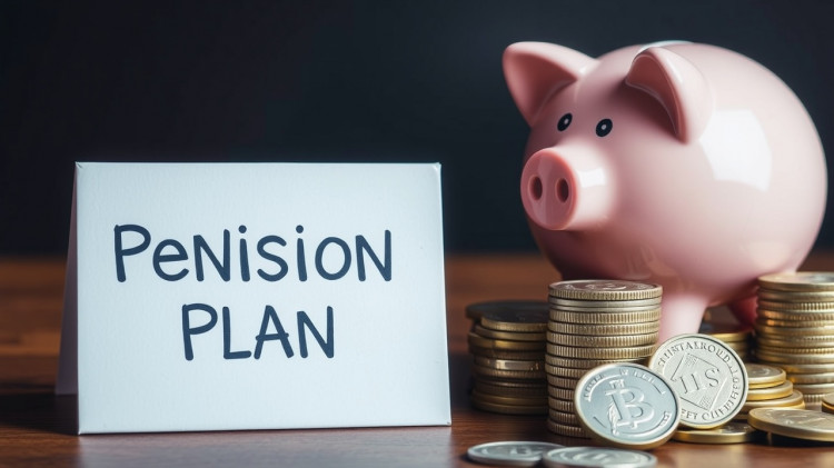 When is it appropriate to take advantage of the 25% pension ta