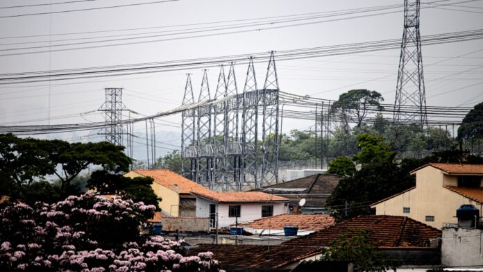 Power: Expert urges more investments to boost national grid